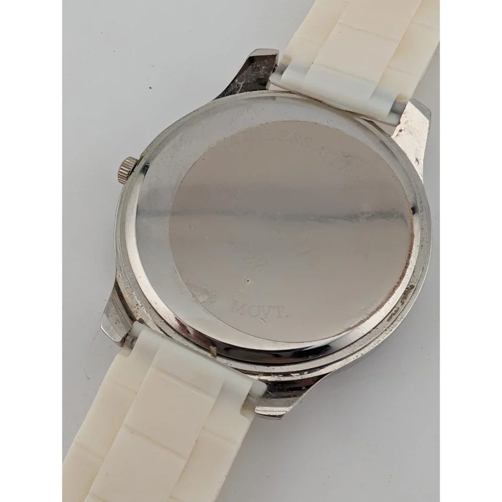 Geneva Watch Women Polka Dot Dial Crystal Bezel White Silicone Band- New Battery